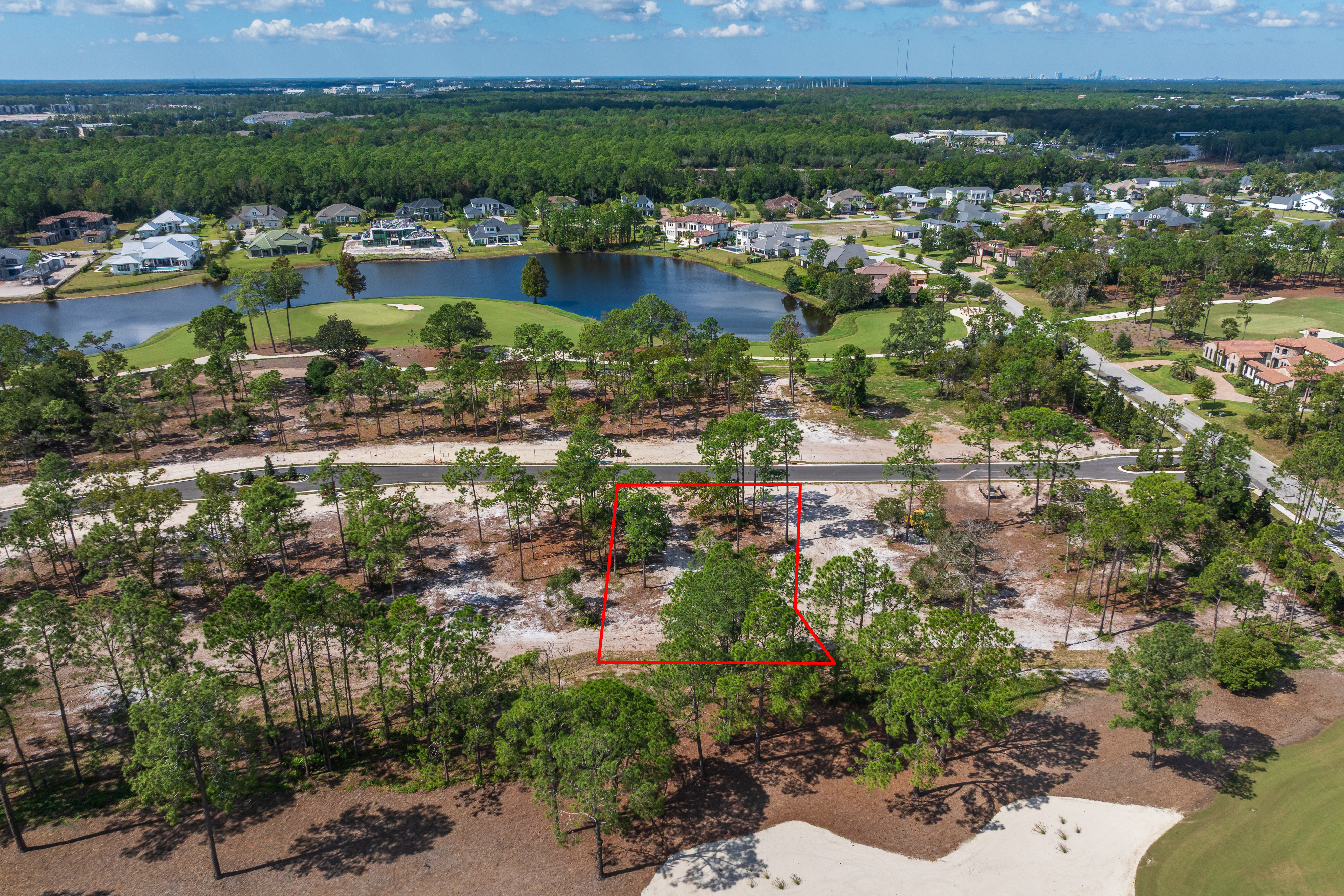 lot 136 image 4